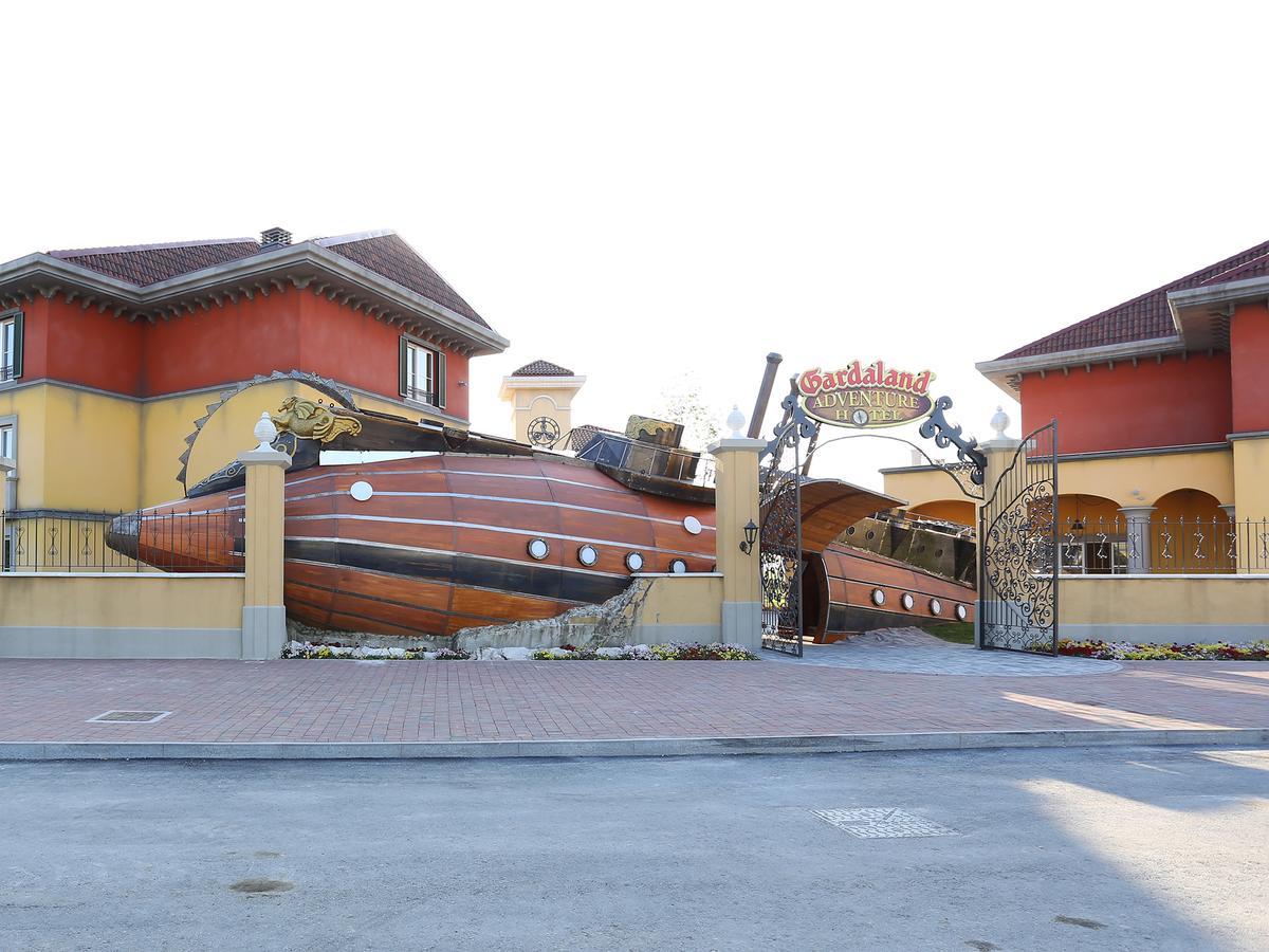 Gardaland Adventure Hotel Castelnuovo del Garda Exterior foto