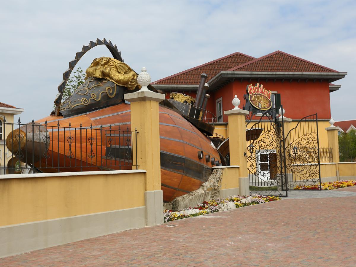 Gardaland Adventure Hotel Castelnuovo del Garda Exterior foto